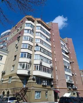 2-к квартира, вторичка, 132м2, 7/9 этаж