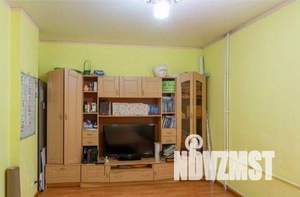 3-к квартира, вторичка, 65м2, 1/3 этаж