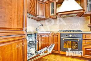 2-к квартира, вторичка, 103м2, 4/10 этаж