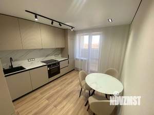 2-к квартира, вторичка, 65м2, 15/27 этаж