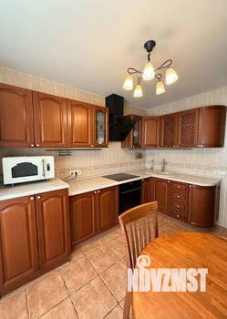 2-к квартира, вторичка, 64м2, 6/10 этаж