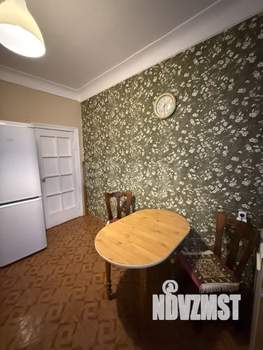 2-к квартира, вторичка, 60м2, 1/3 этаж