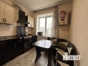 2-к квартира, вторичка, 43м2, 5/5 этаж