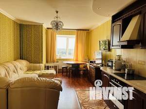 2-к квартира, вторичка, 60м2, 13/16 этаж