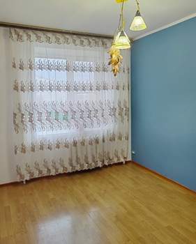 3-к квартира, вторичка, 62м2, 5/5 этаж