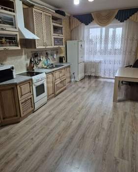 2-к квартира, вторичка, 77м2, 2/16 этаж