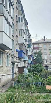 2-к квартира, вторичка, 44м2, 1/5 этаж