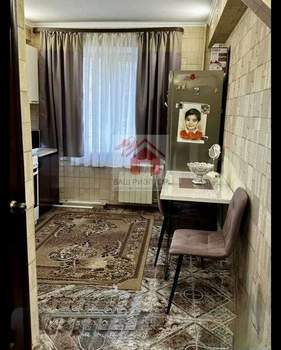 2-к квартира, вторичка, 54м2, 1/9 этаж