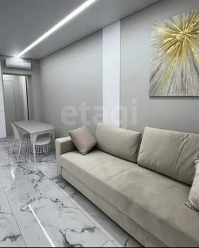 2-к квартира, вторичка, 42м2, 3/17 этаж