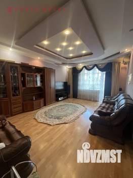 3-к квартира, вторичка, 120м2, 3/10 этаж