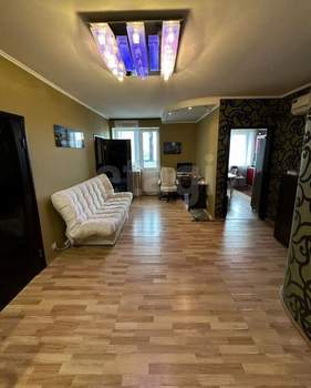 3-к квартира, вторичка, 71м2, 20/23 этаж