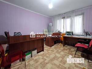 2-к квартира, вторичка, 65м2, 1/3 этаж