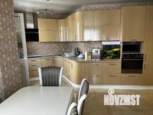 3-к квартира, вторичка, 79м2, 19/27 этаж