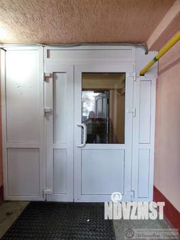 2-к квартира, вторичка, 50м2, 1/9 этаж