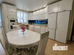 4-к квартира, вторичка, 139м2, 3/17 этаж