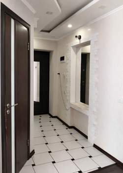 2-к квартира, вторичка, 43м2, 1/4 этаж