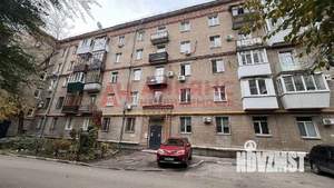 1-к квартира, вторичка, 42м2, 3/5 этаж