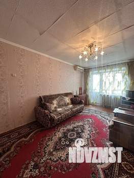 2-к квартира, вторичка, 44м2, 3/5 этаж
