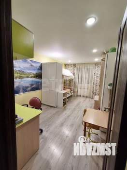 3-к квартира, вторичка, 74м2, 3/3 этаж