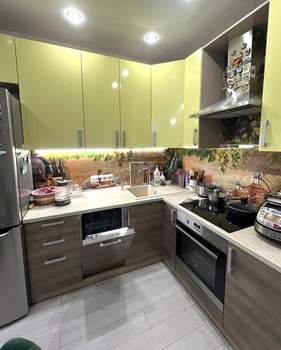 2-к квартира, вторичка, 65м2, 8/19 этаж