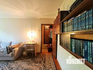 3-к квартира, вторичка, 58м2, 5/5 этаж