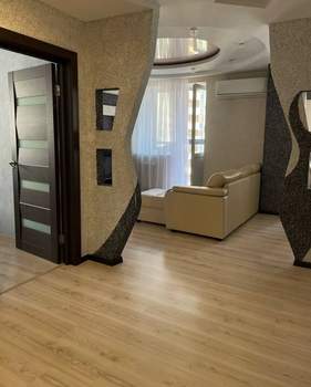2-к квартира, вторичка, 68м2, 13/19 этаж