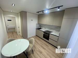 2-к квартира, вторичка, 65м2, 15/27 этаж