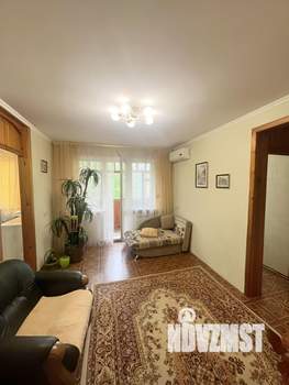 2-к квартира, вторичка, 45м2, 3/5 этаж