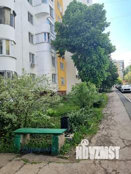2-к квартира, вторичка, 58м2, 1/12 этаж