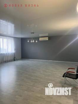 3-к квартира, вторичка, 133м2, 4/4 этаж