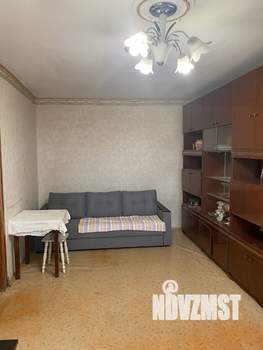 3-к квартира, вторичка, 65м2, 9/9 этаж