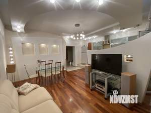 4-к квартира, вторичка, 121м2, 4/8 этаж