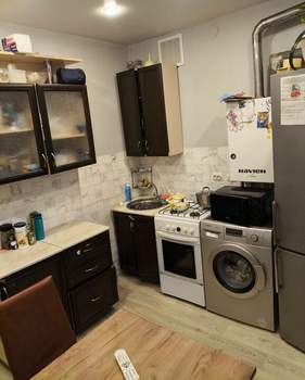 1-к квартира, вторичка, 40м2, 1/4 этаж