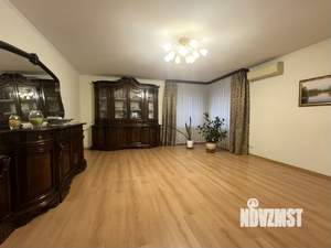 3-к квартира, вторичка, 100м2, 6/11 этаж