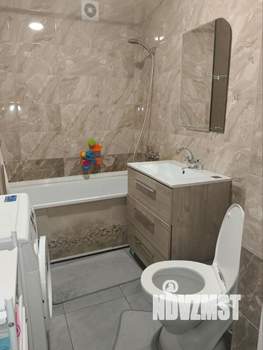 2-к квартира, вторичка, 57м2, 1/10 этаж