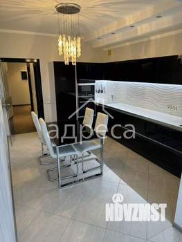 2-к квартира, вторичка, 81м2, 10/10 этаж