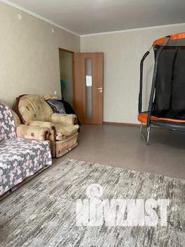 3-к квартира, вторичка, 82м2, 1/5 этаж