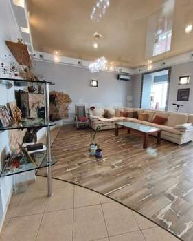 4-к квартира, вторичка, 149м2, 9/9 этаж