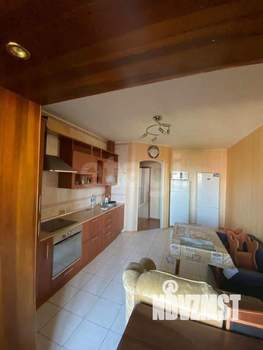 3-к квартира, вторичка, 108м2, 10/10 этаж