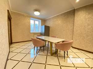 3-к квартира, вторичка, 130м2, 4/10 этаж