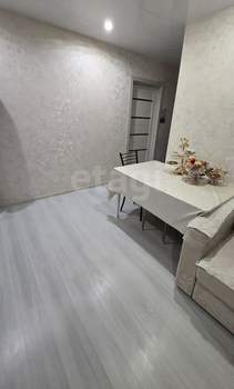 3-к квартира, вторичка, 59м2, 3/5 этаж