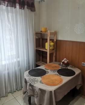 3-к квартира, вторичка, 62м2, 1/10 этаж