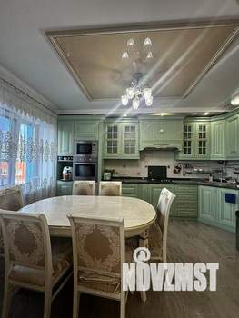 4-к квартира, вторичка, 132м2, 10/11 этаж