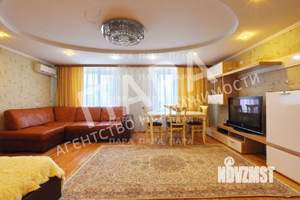 3-к квартира, вторичка, 96м2, 9/10 этаж