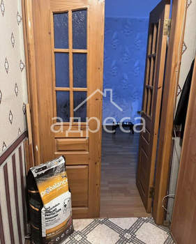 3-к квартира, вторичка, 55м2, 1/9 этаж