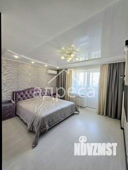 4-к квартира, вторичка, 130м2, 14/17 этаж