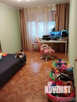 4-к квартира, вторичка, 76м2, 2/5 этаж