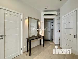 1-к квартира, вторичка, 65м2, 17/25 этаж