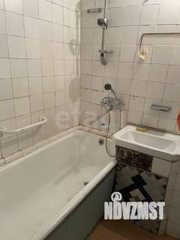 2-к квартира, вторичка, 43м2, 1/9 этаж