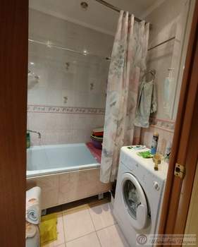 3-к квартира, вторичка, 63м2, 2/5 этаж